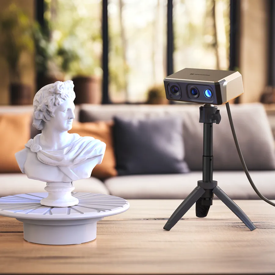 3DMakerpro Seal on a tripod, scanning a bust on the turntable